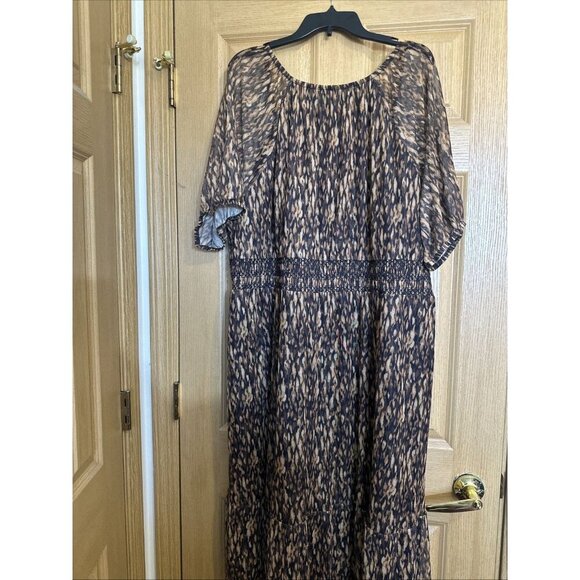 Terra & Sky Women's Plus Size Smocked Mesh Dress Size 4X (28W-30W) - Picture 11 of 16